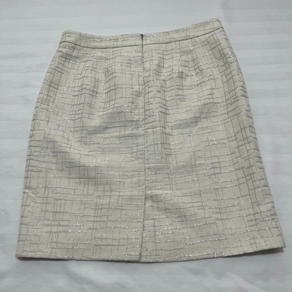 LOFT - Mini Skirt Metallic highlights Size 4 - Picture 3 of 9